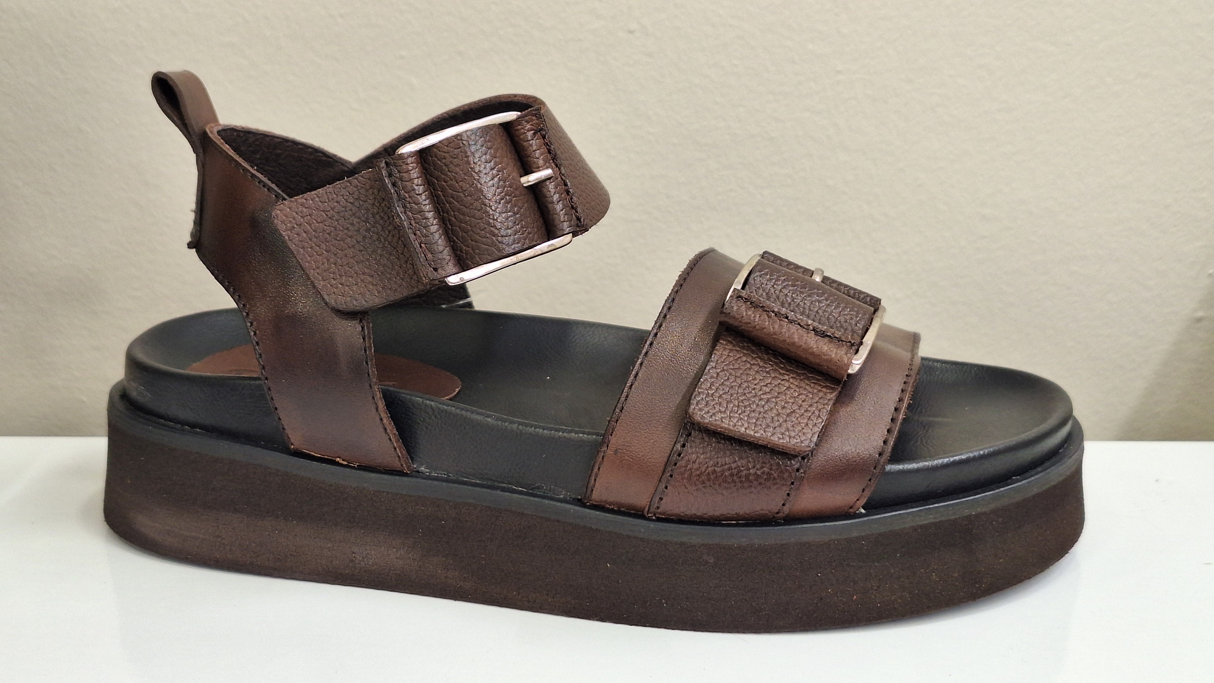 Brescia 832 caoba - micro